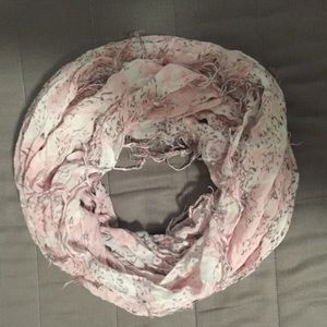 Infinity scarf